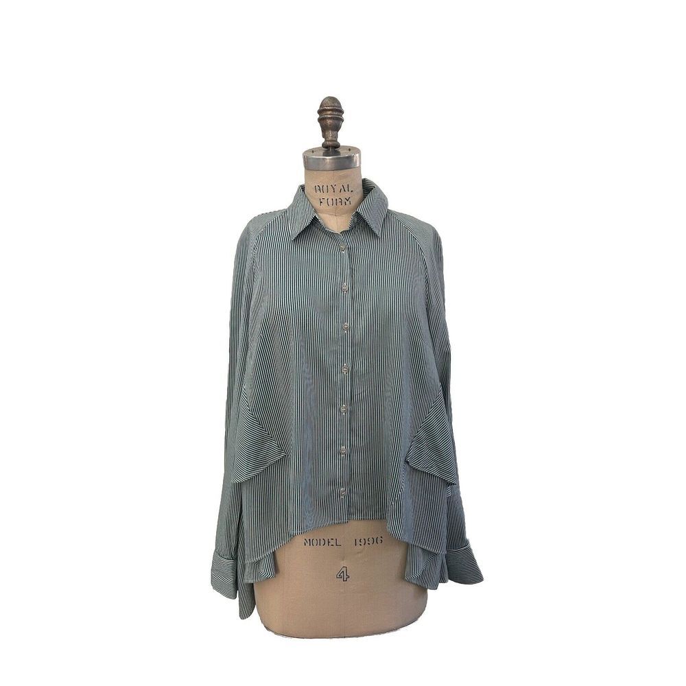 Free People Women's Green Striped Button-Down Cropped‎ Shirt Long Sleeve Size XS